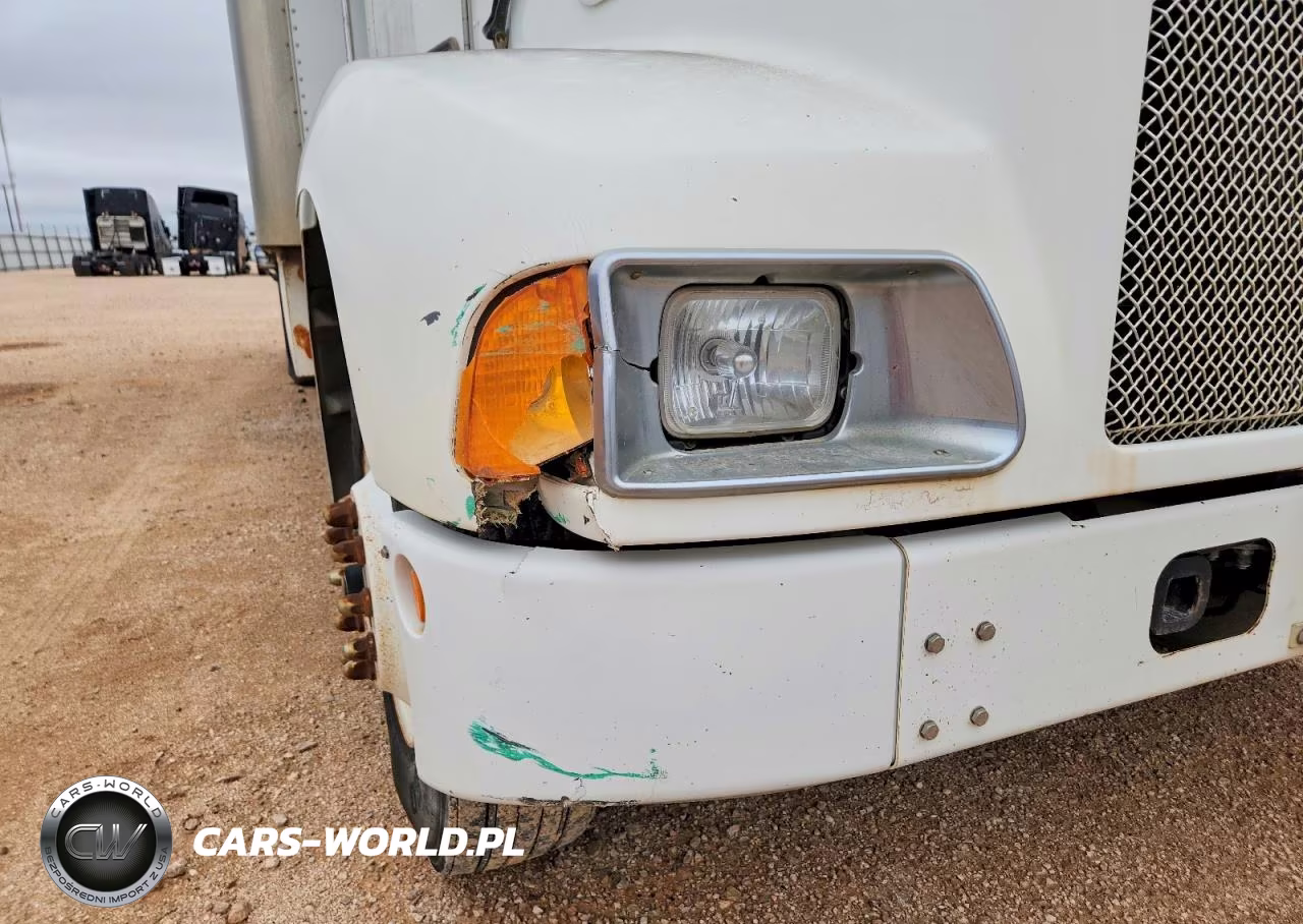 2006 Kenworth T300 Box Truck VIN:2NKMHY6X66M139329 - 12