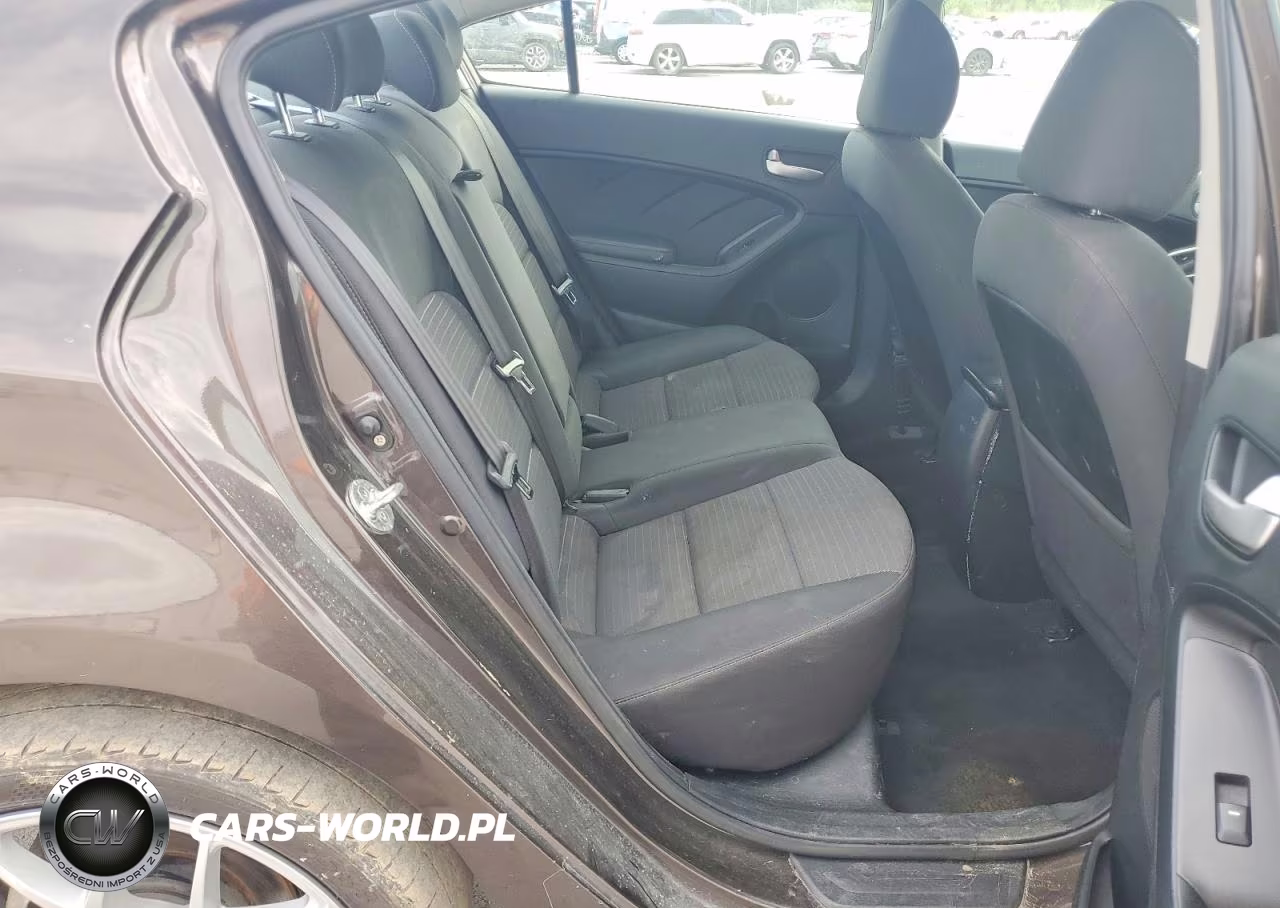 2017 Kia Forte Lx VIN:3KPFL4A74HE140852 - 10