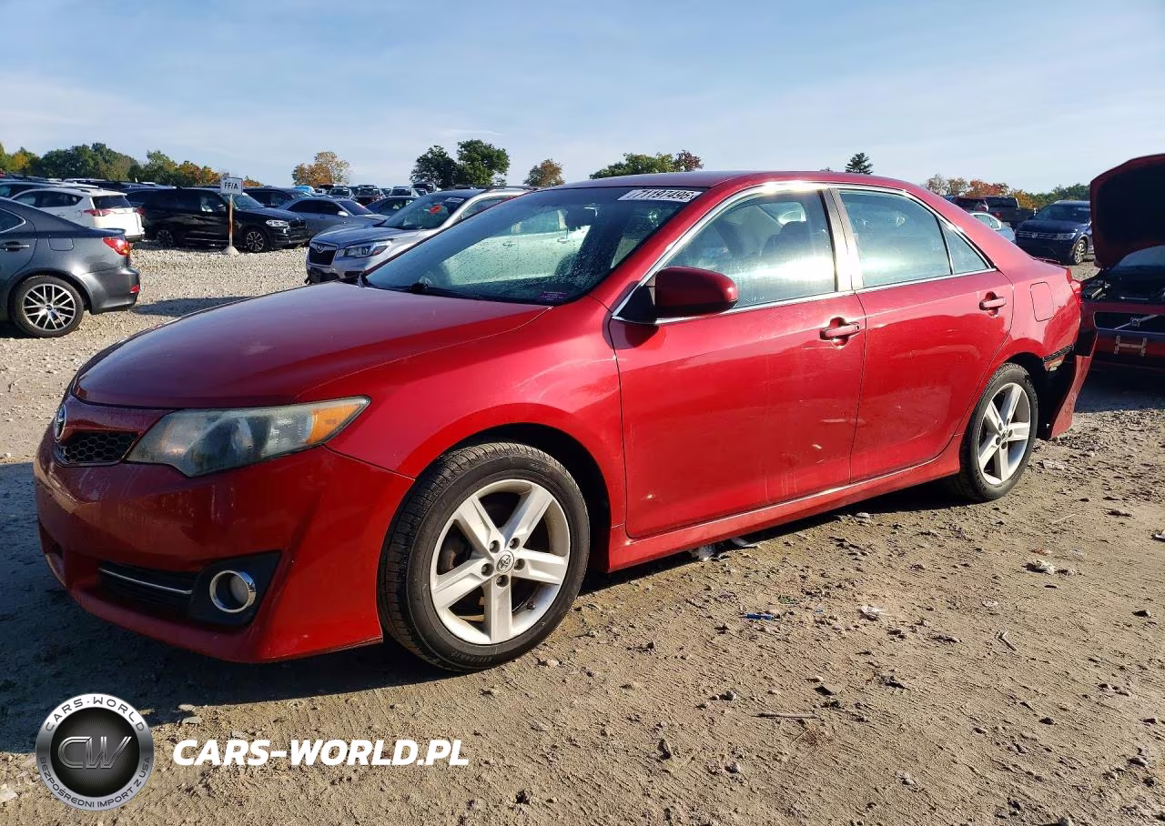 2014 Toyota Camry Se – zdjęcie 1 z 12