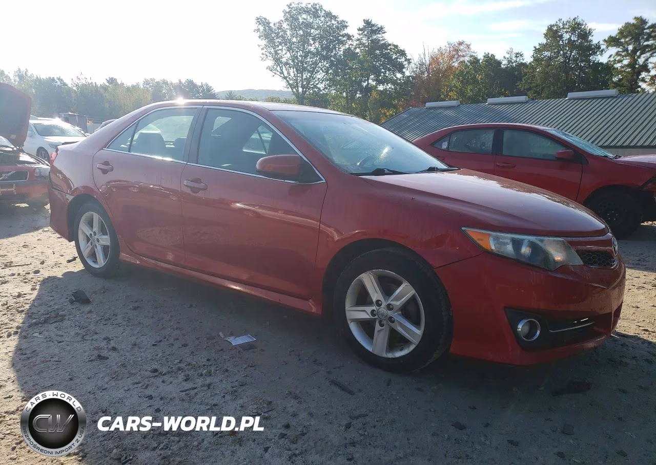 2014 Toyota Camry Se VIN:4T1BF1FK9EU757559 - 4