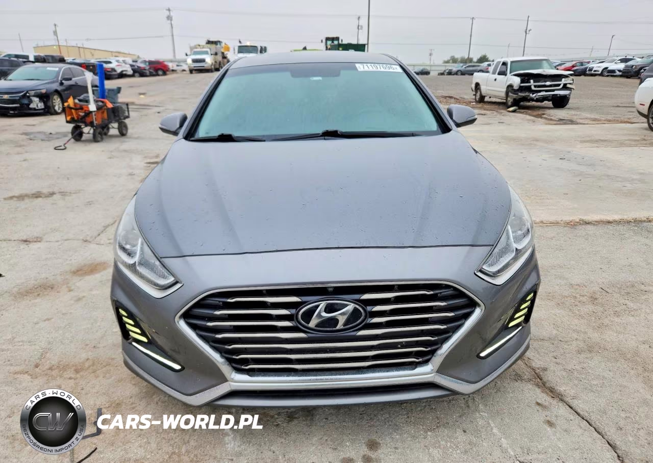 2018 Hyundai Sonata Sel VIN:5NPE34AF6JH666341 - 5