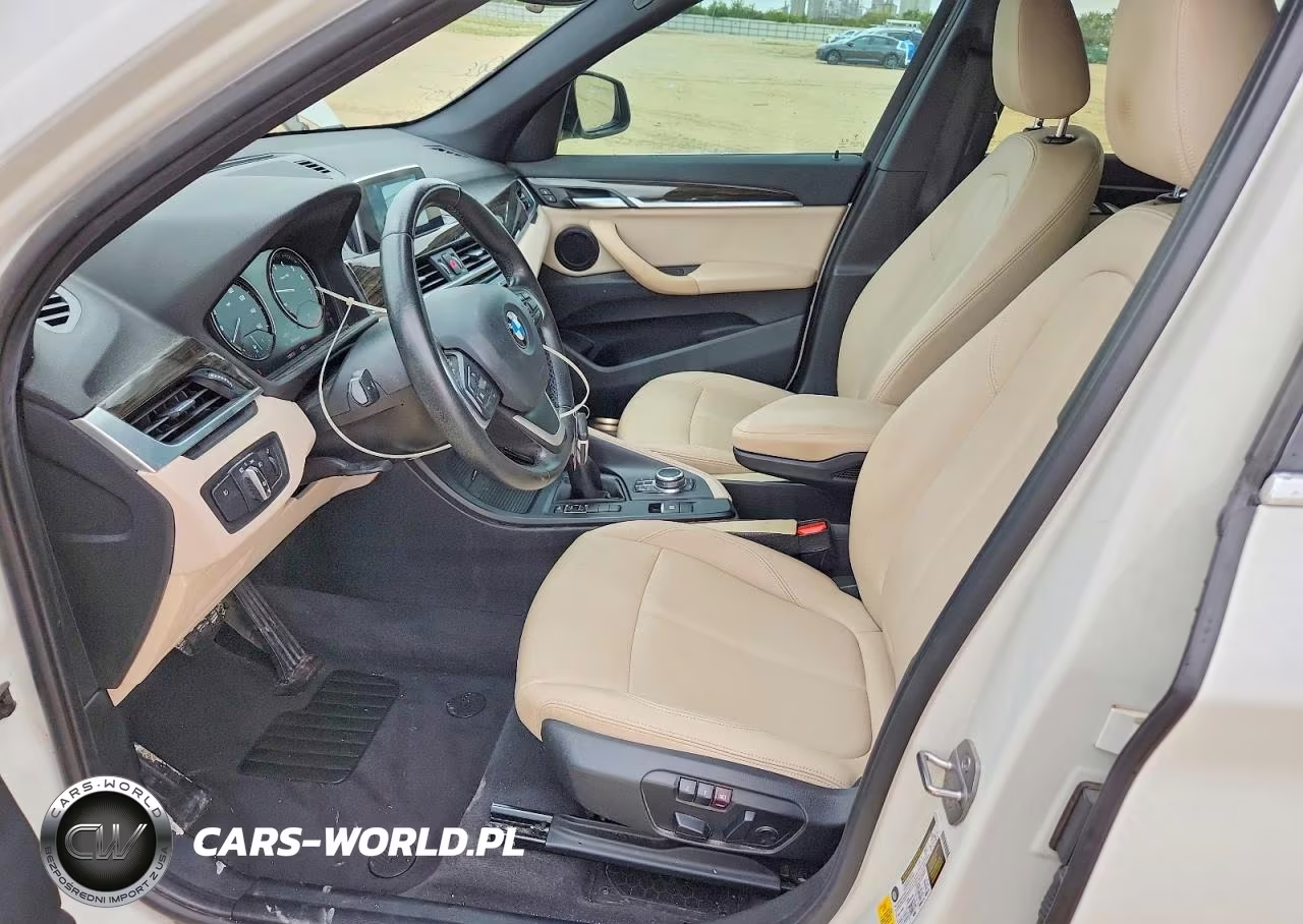 2018 BMW X1 Sdrive28I VIN:WBXHU7C33J5L06414 - 7