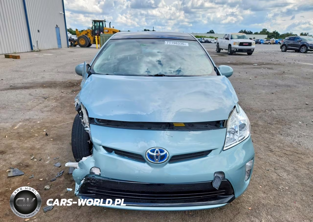 2014 Toyota Prius Three VIN:JTDKN3DU1E1834952 - 5