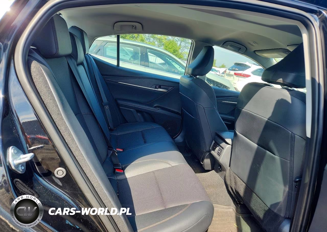 2025 Toyota Camry Xle VIN:4T1DBADK0SU011472 - 10