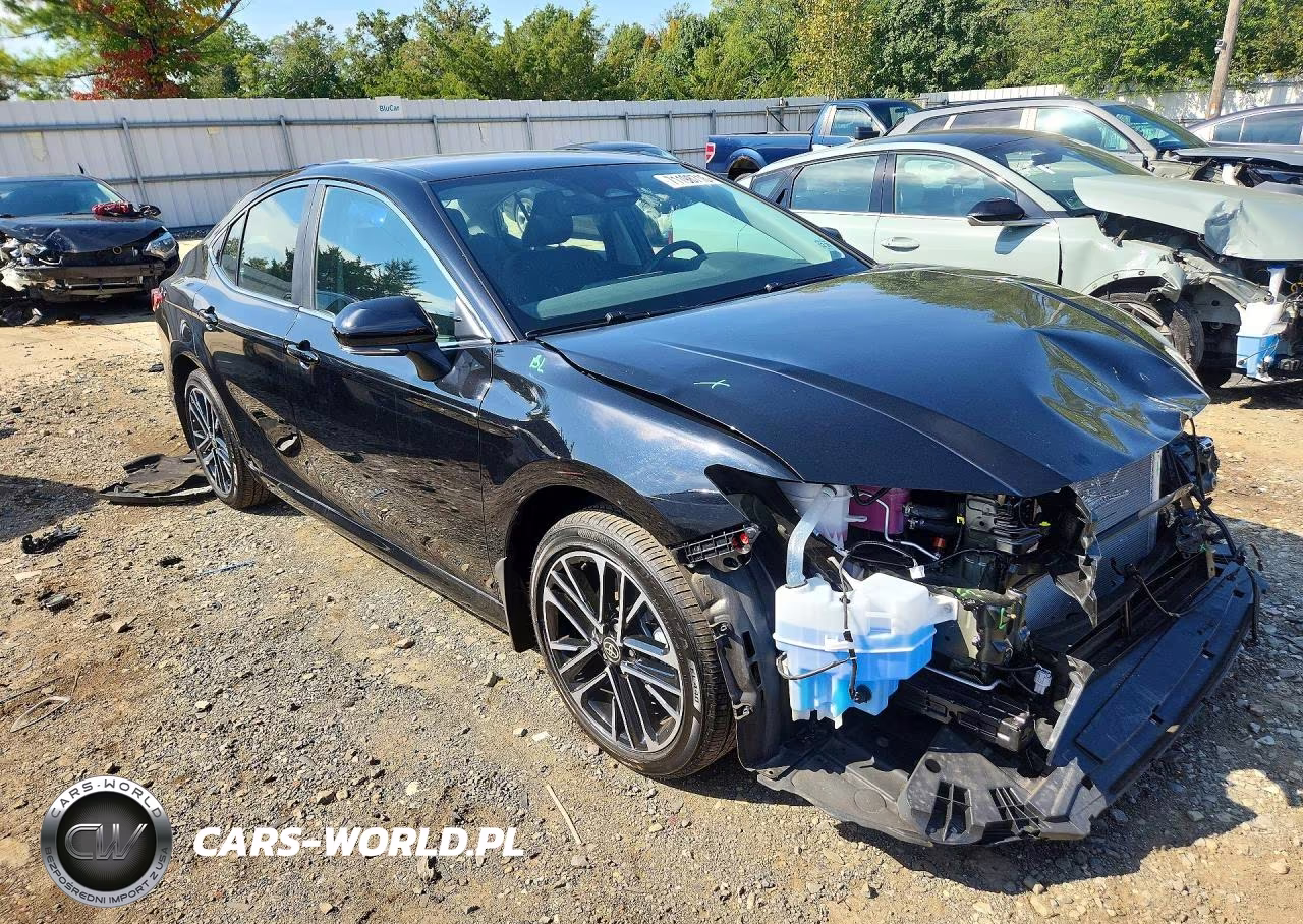 2025 Toyota Camry Xle VIN:4T1DBADK0SU011472 - 4