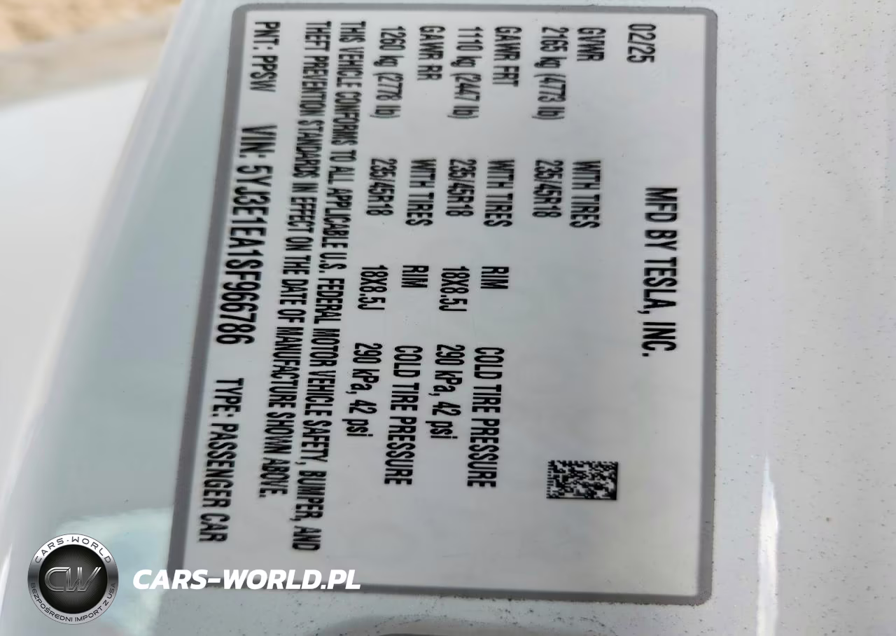 2025 Tesla Model 3 VIN:5YJ3E1EA1SF966786 - 12