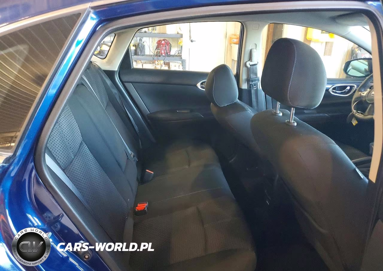 2018 Nissan Sentra Sr VIN:3N1AB7AP3JY216048 - 10