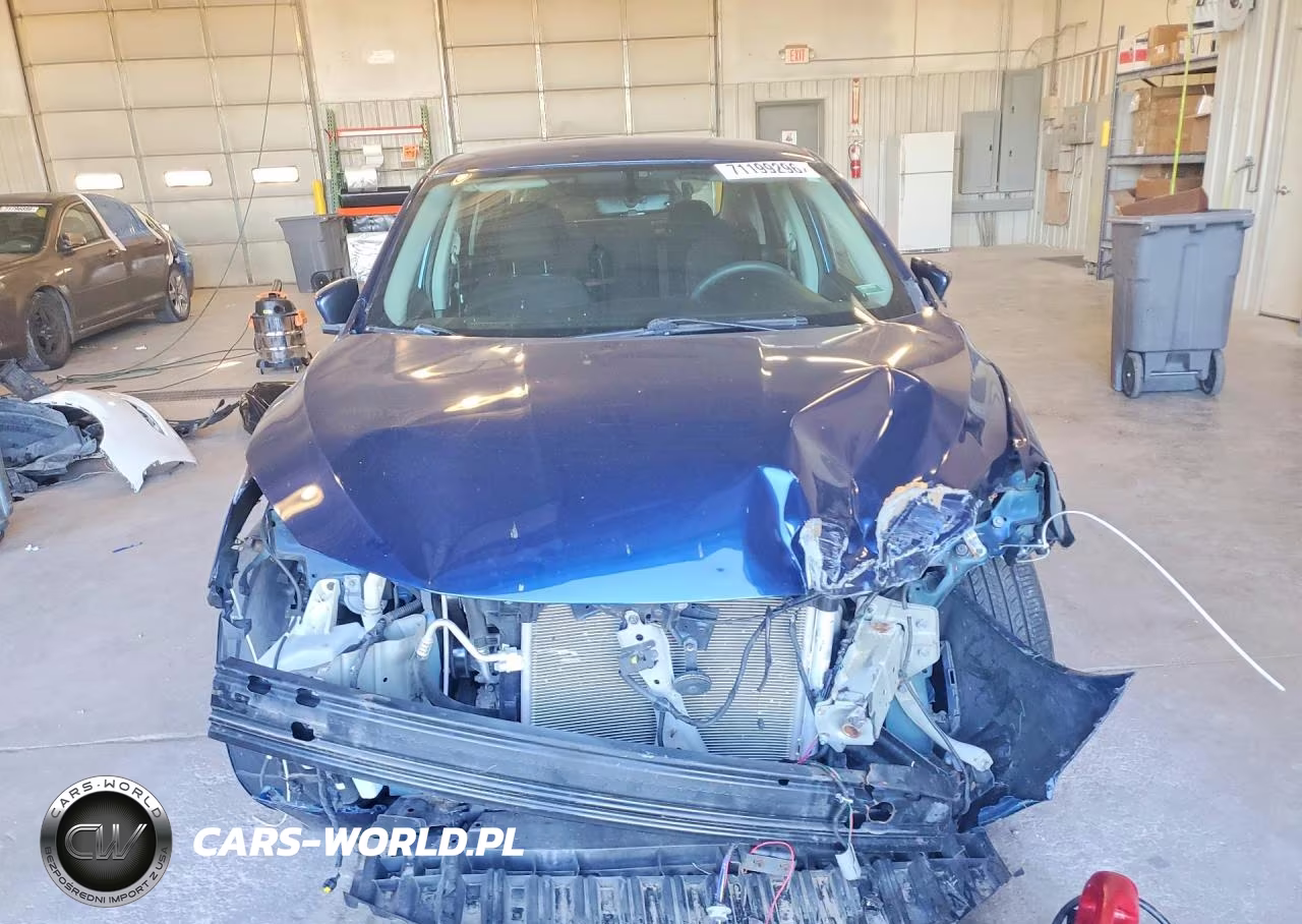 2018 Nissan Sentra Sr VIN:3N1AB7AP3JY216048 - 5