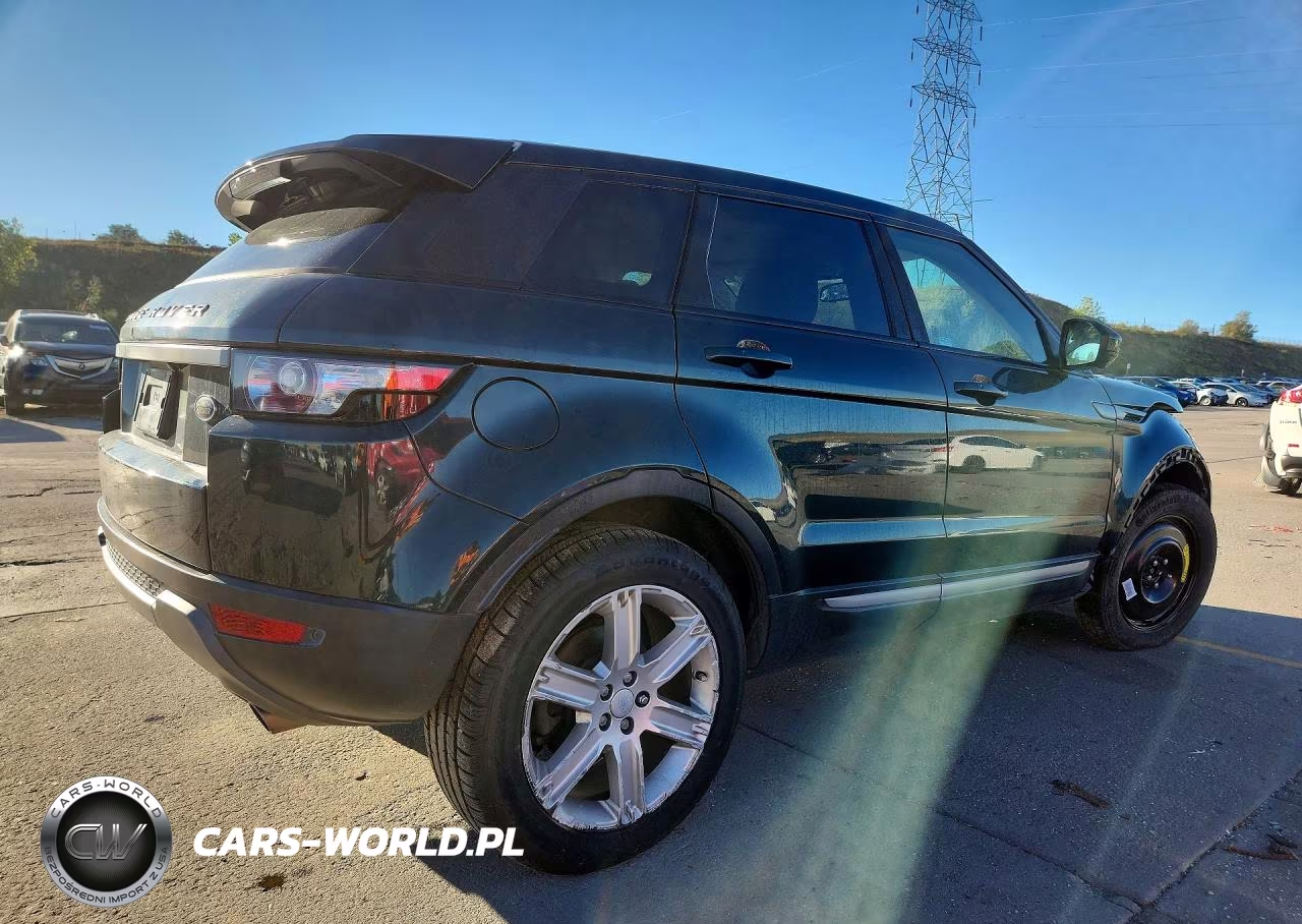 2015 Land Rover Range Rover Evoque Pure Premium VIN:SALVR2BGXFH061621 - 3