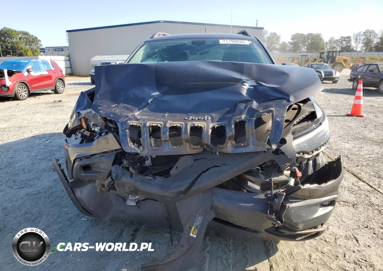2019 Jeep Cherokee Trailhawk VIN:1C4PJMBX9KD140752 - 5