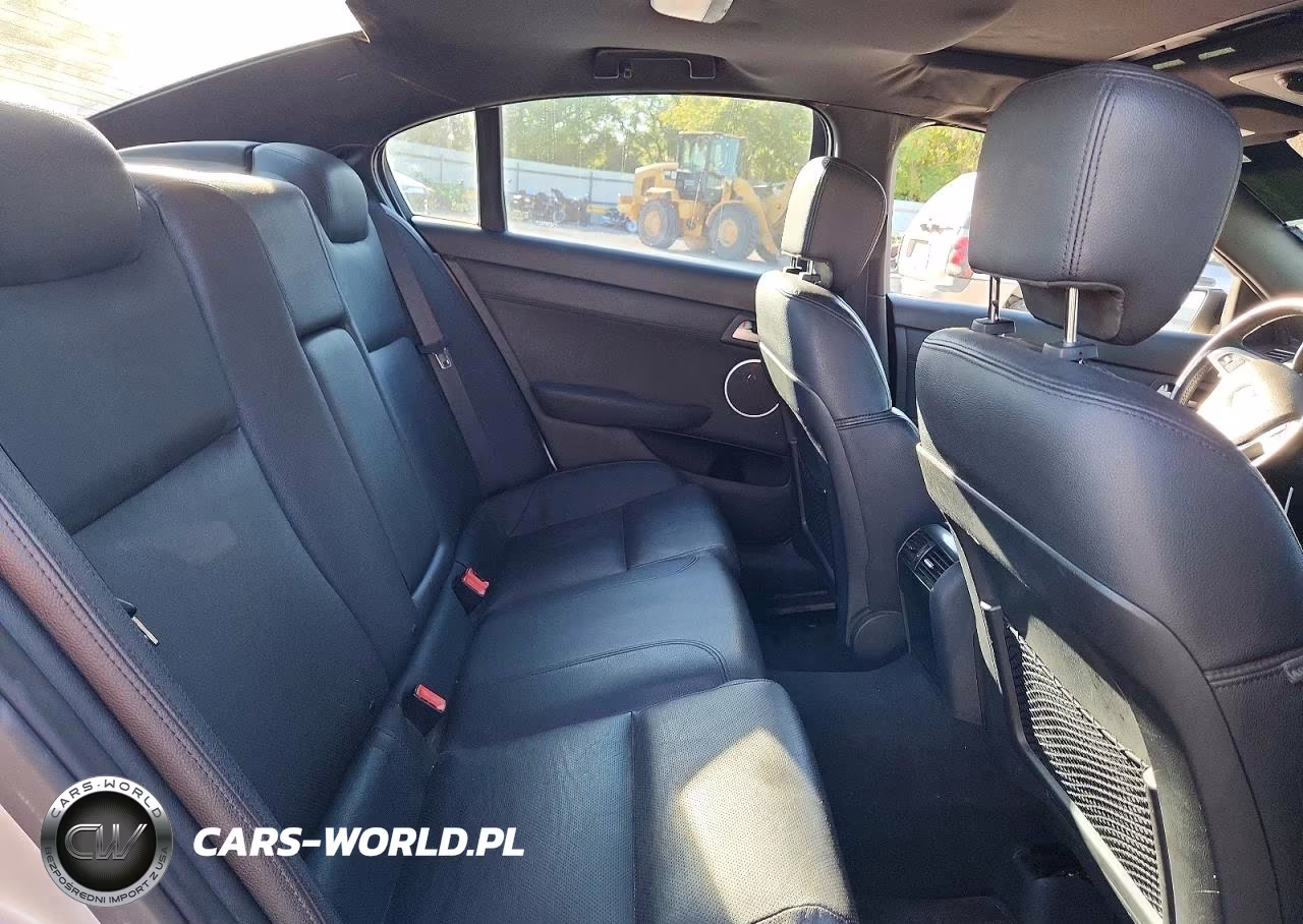 2009 Pontiac G8 VIN:6G2ER57749L182588 - 10