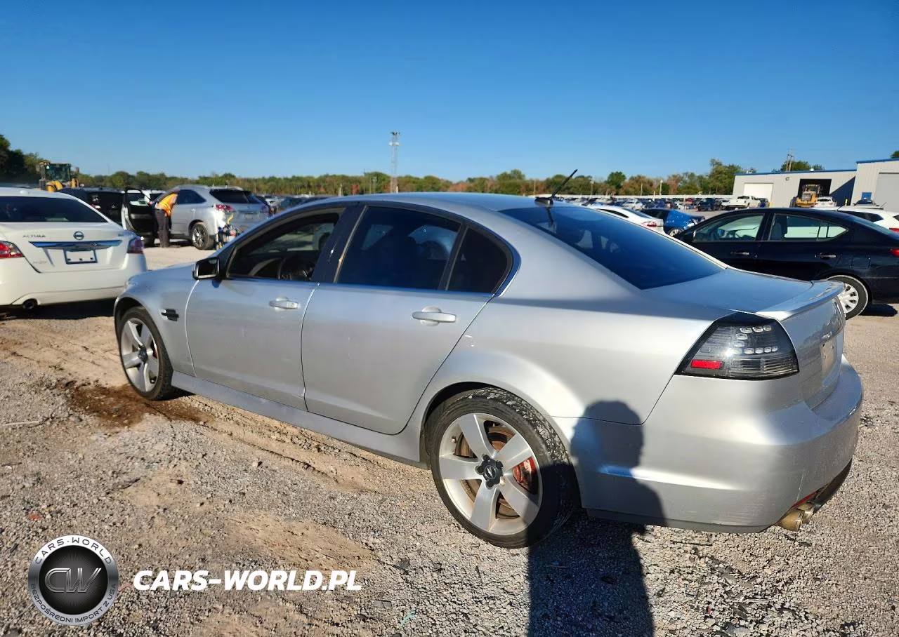 2009 Pontiac G8 VIN:6G2ER57749L182588 - 2