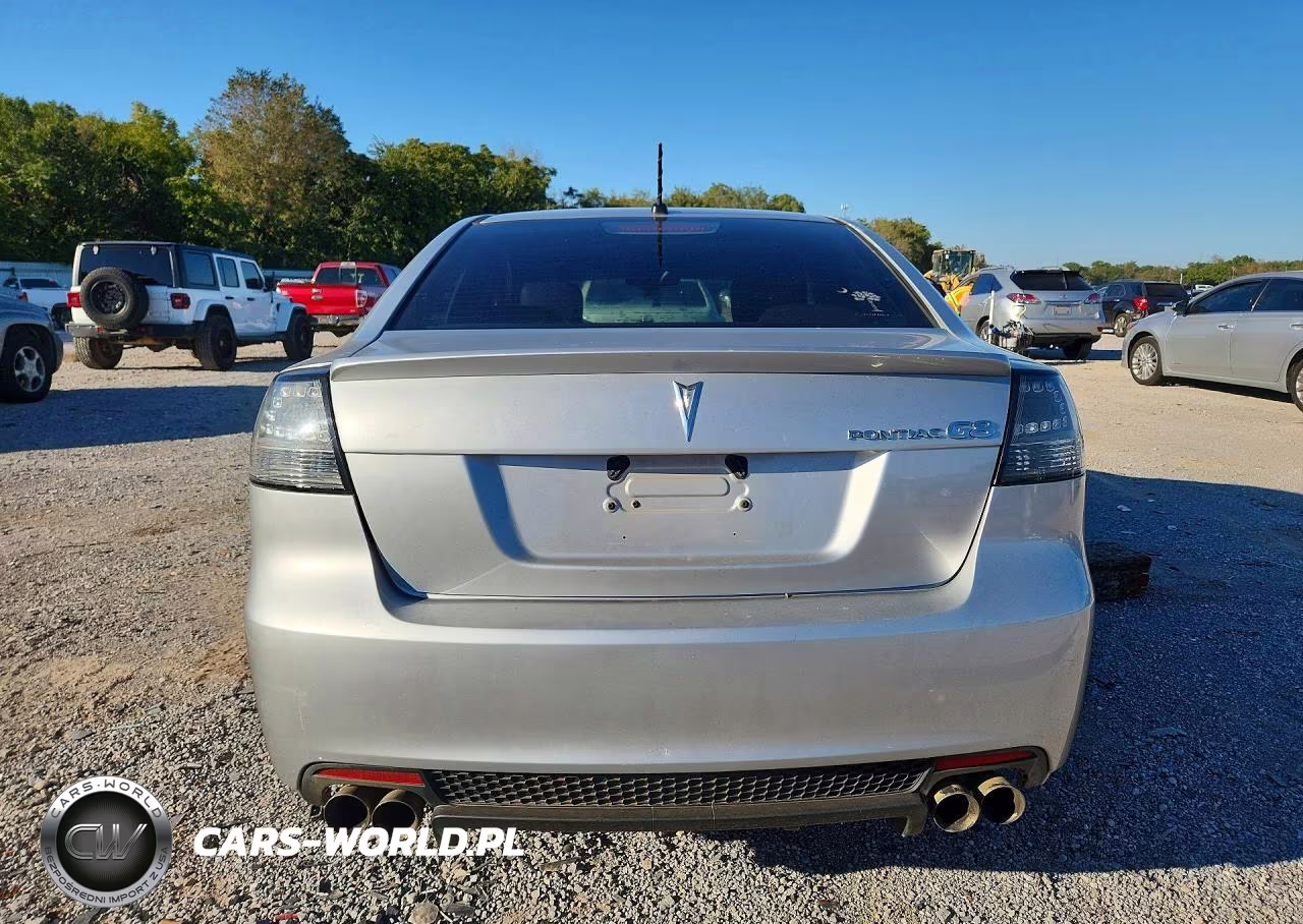 2009 Pontiac G8 VIN:6G2ER57749L182588 - 6