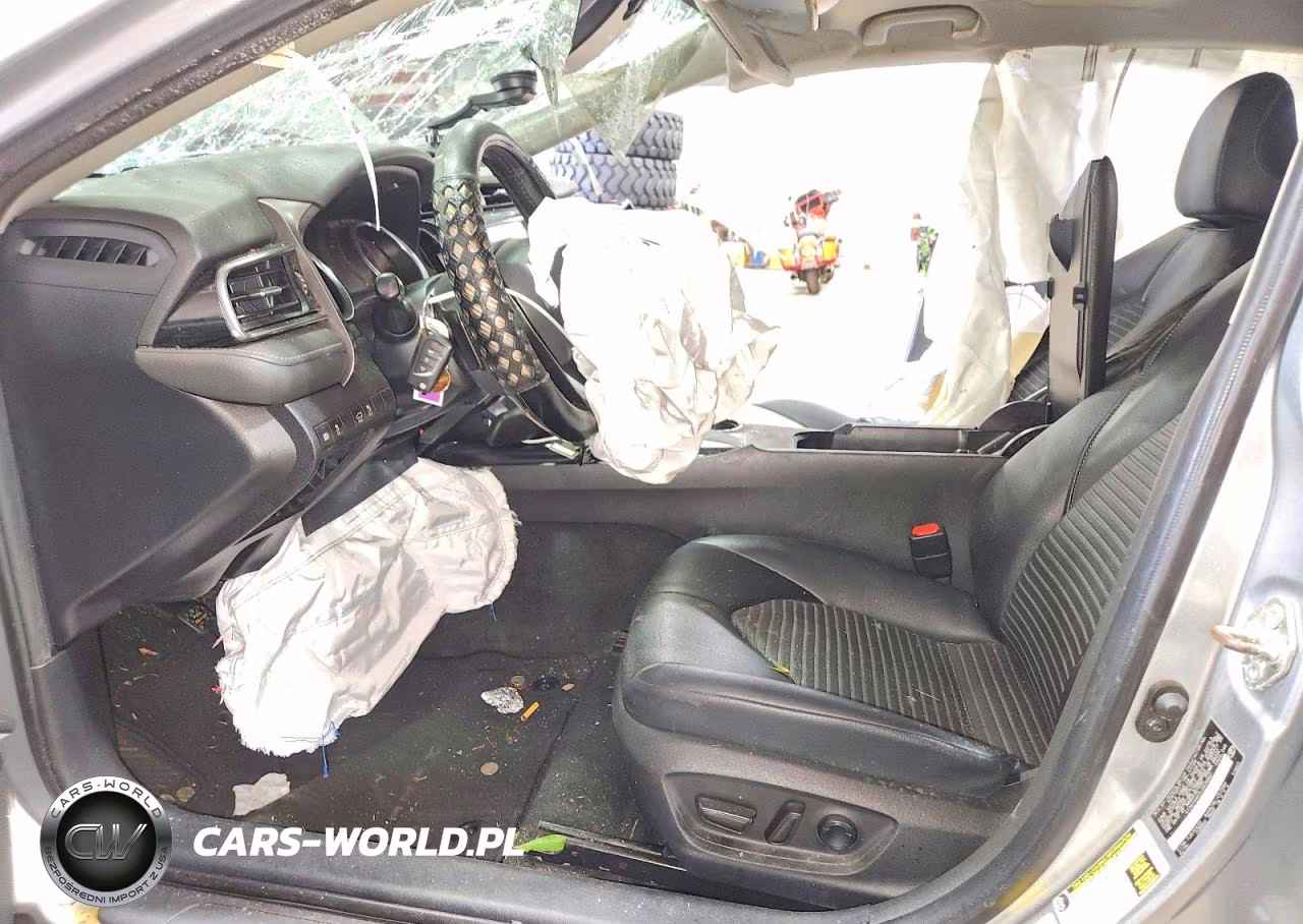 2020 Toyota Camry Se VIN:4T1G11AK3LU926807 - 7