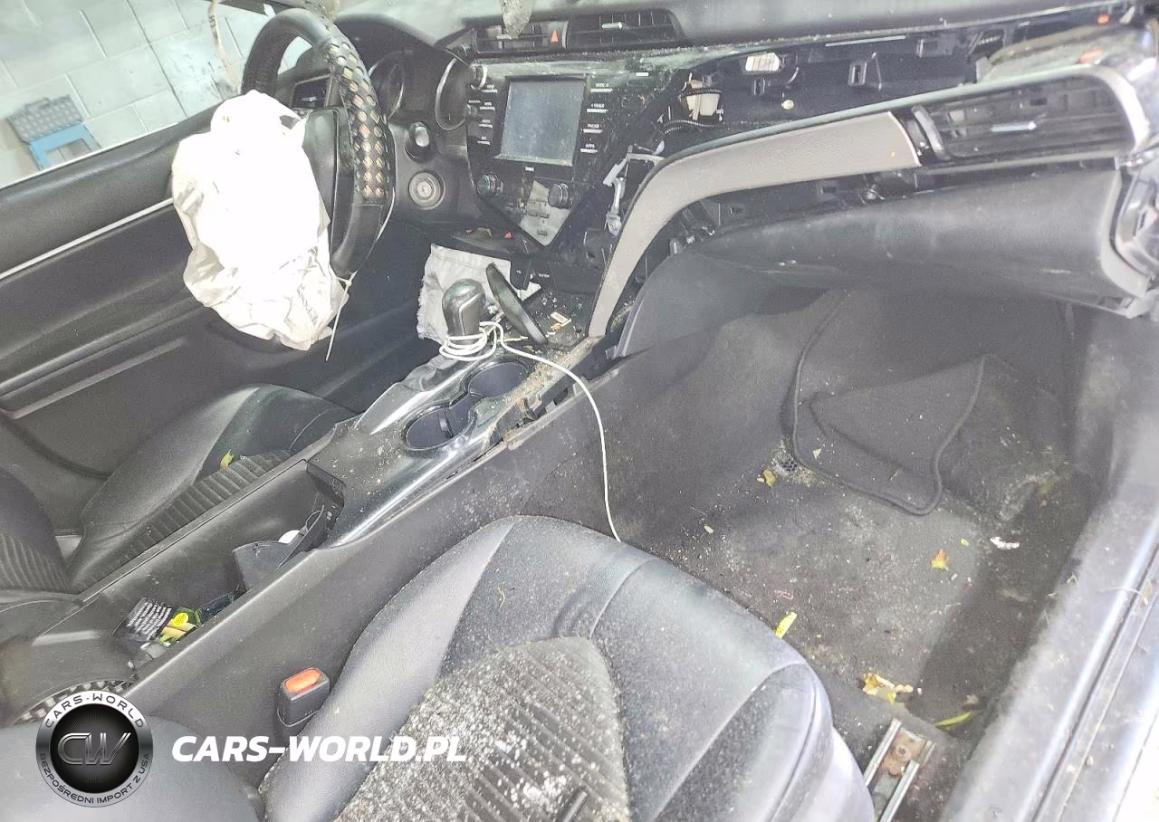 2020 Toyota Camry Se VIN:4T1G11AK3LU926807 - 8