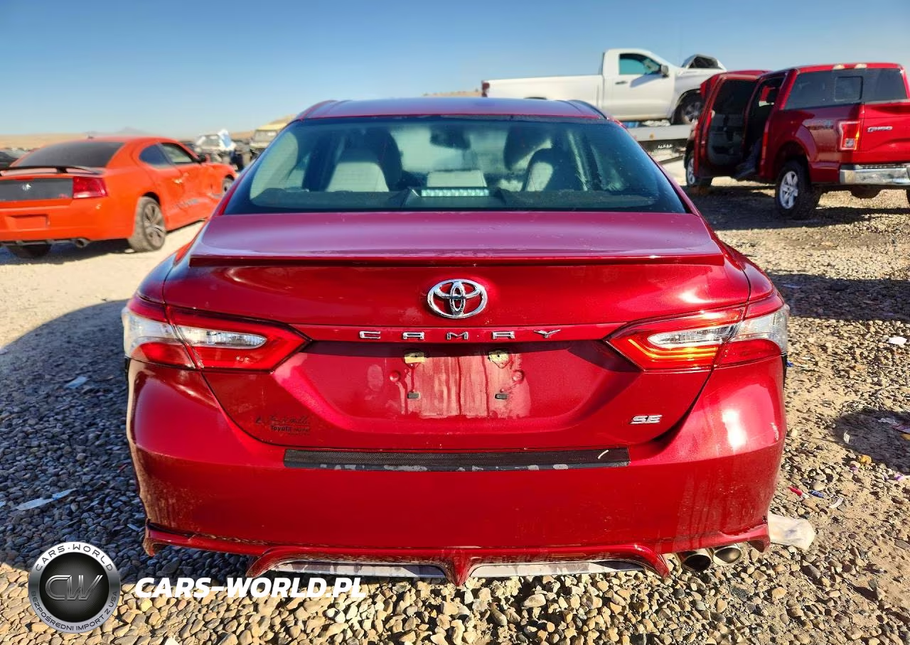 2018 Toyota Camry Se VIN:4T1B11HK1JU665738 - 6