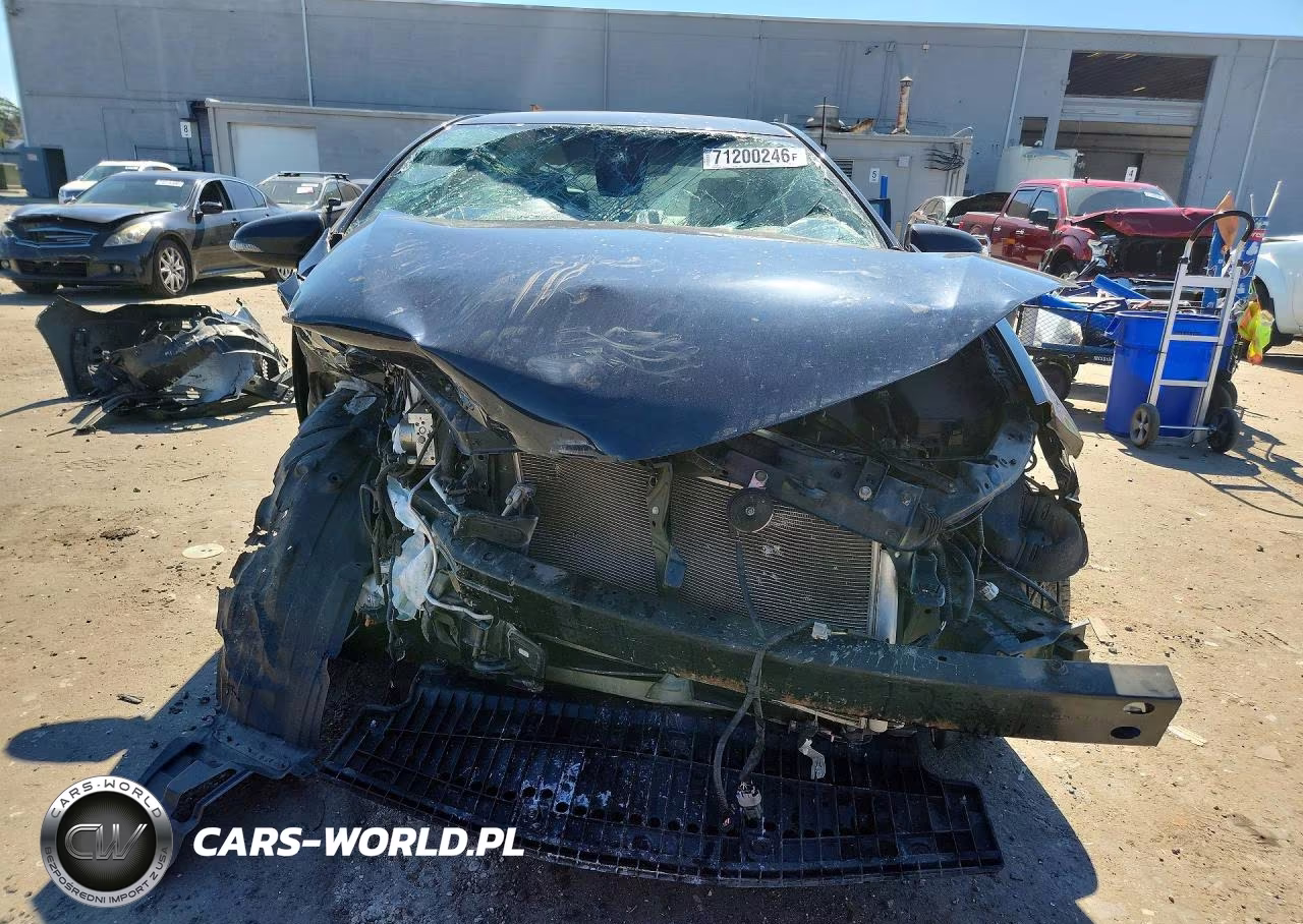 2017 Toyota Corolla Se VIN:2T1BURHEXHC896763 - 5