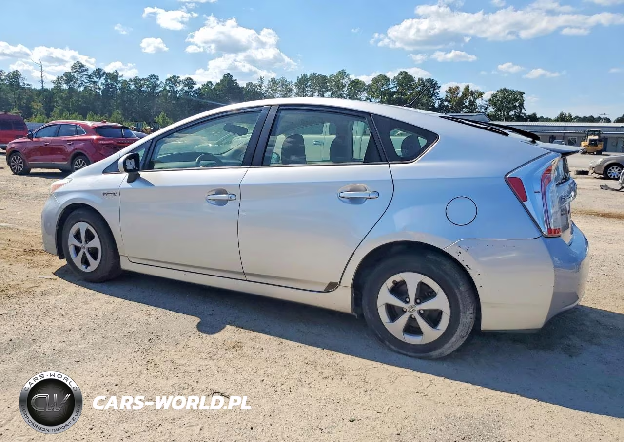 2014 Toyota Prius Two VIN:JTDKN3DU2E0373797 - 2
