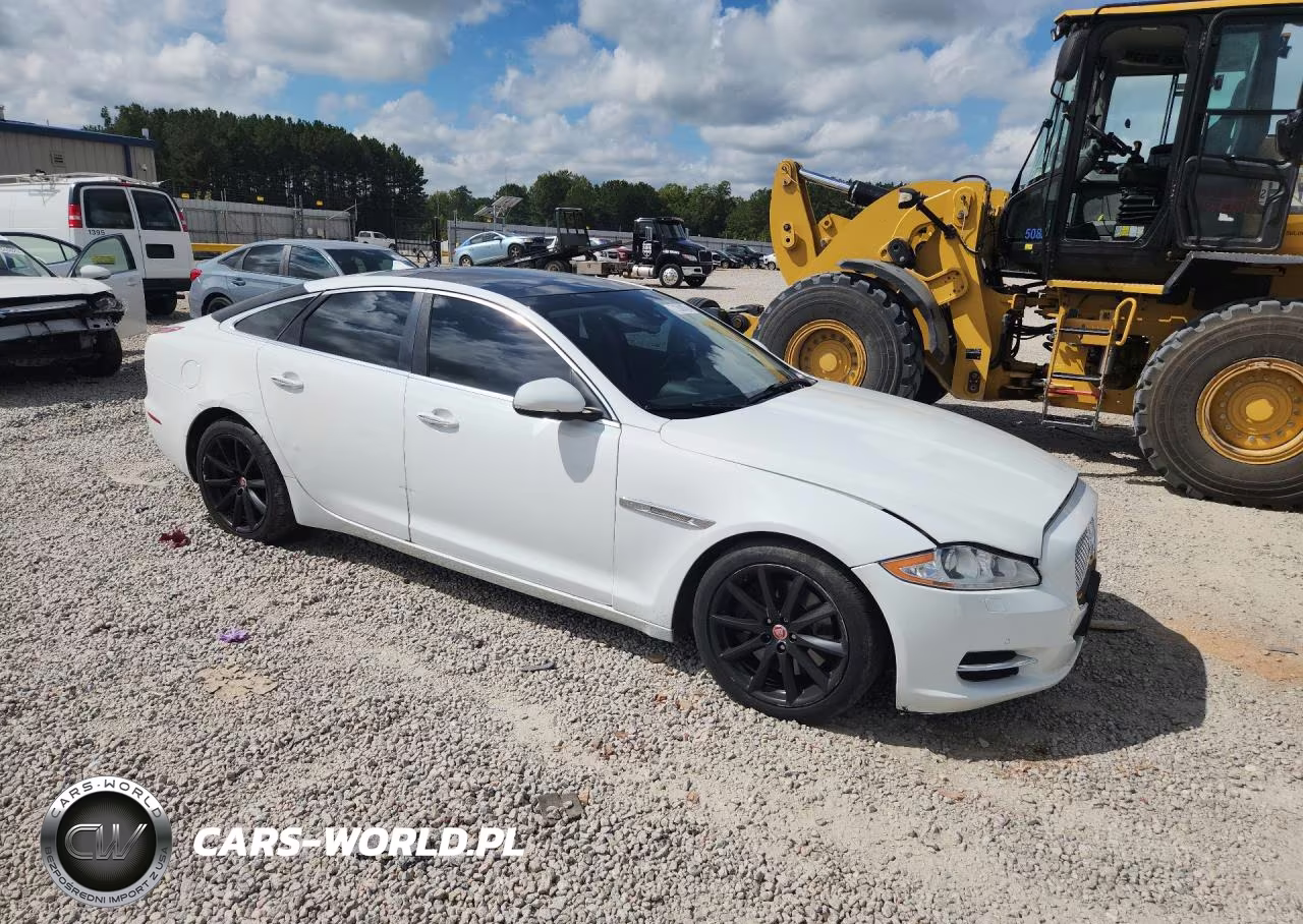 2014 Jaguar Xj VIN:SAJWJ1CD9E8V71315 - 4