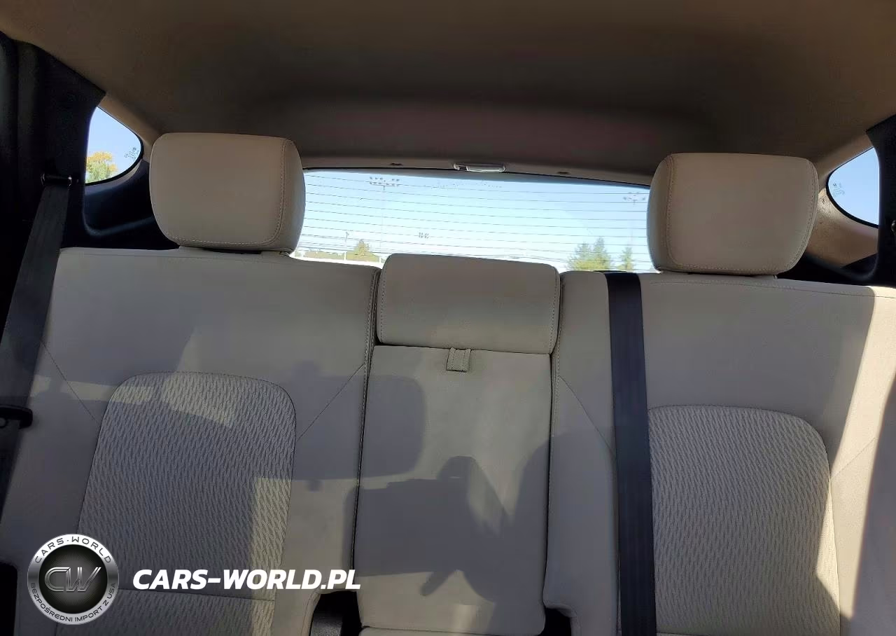 2017 Hyundai Santa Fe Sport 2.4L VIN:5NMZT3LB4HH046519 - 10