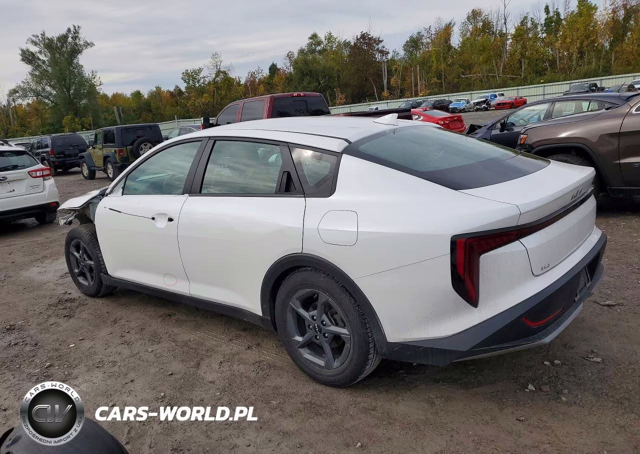 2025 Kia K4 Lxs VIN:3KPFT4DE2SE044235 - 2