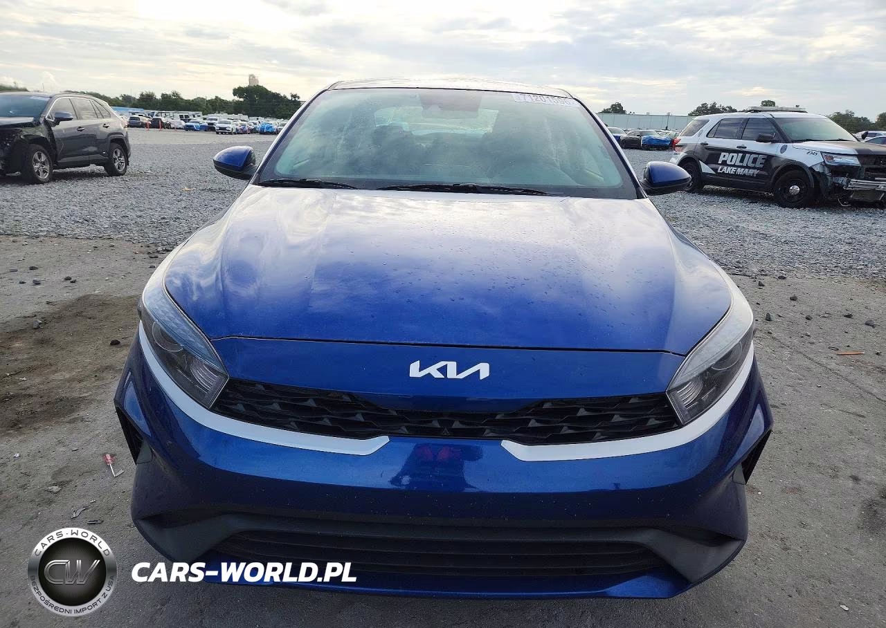 2024 Kia Forte Lxs VIN:3KPF24AD9RE775883 - 5
