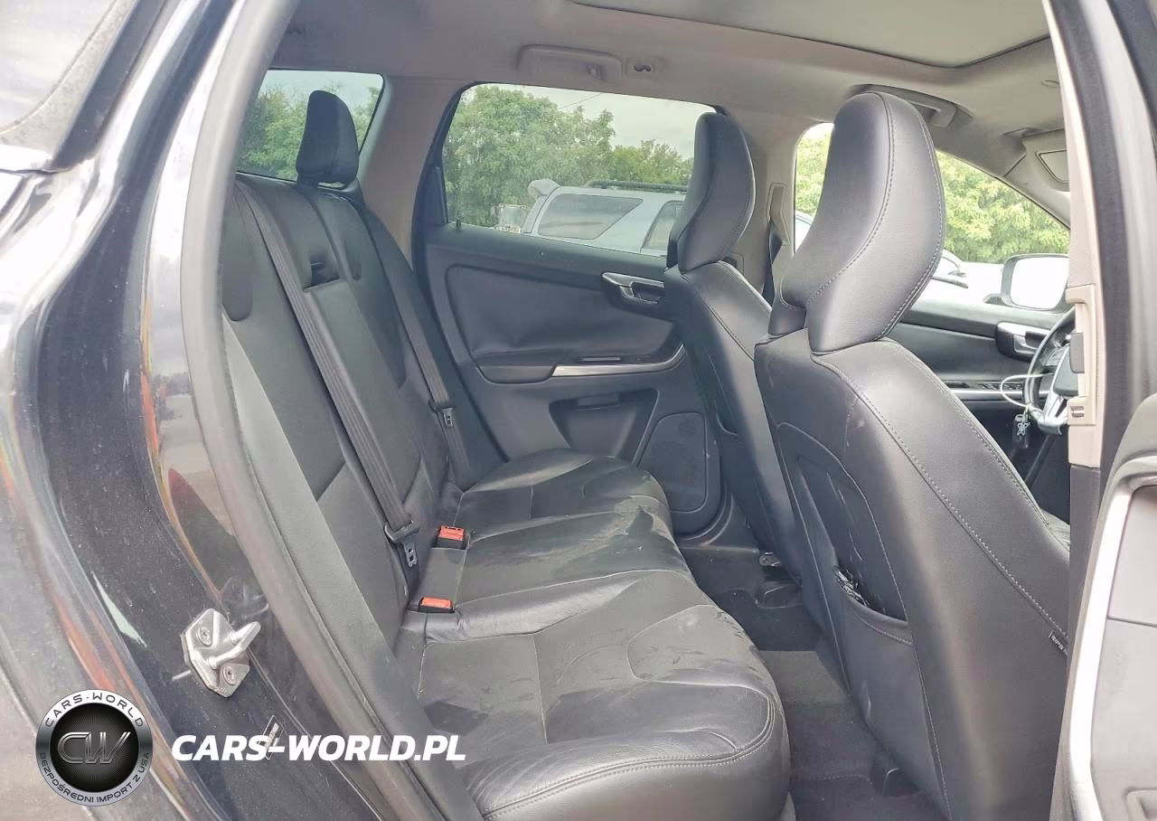 2015 Volvo Xc60 Premier (Non R Design) VIN:YV449MDK9F2740800 - 11