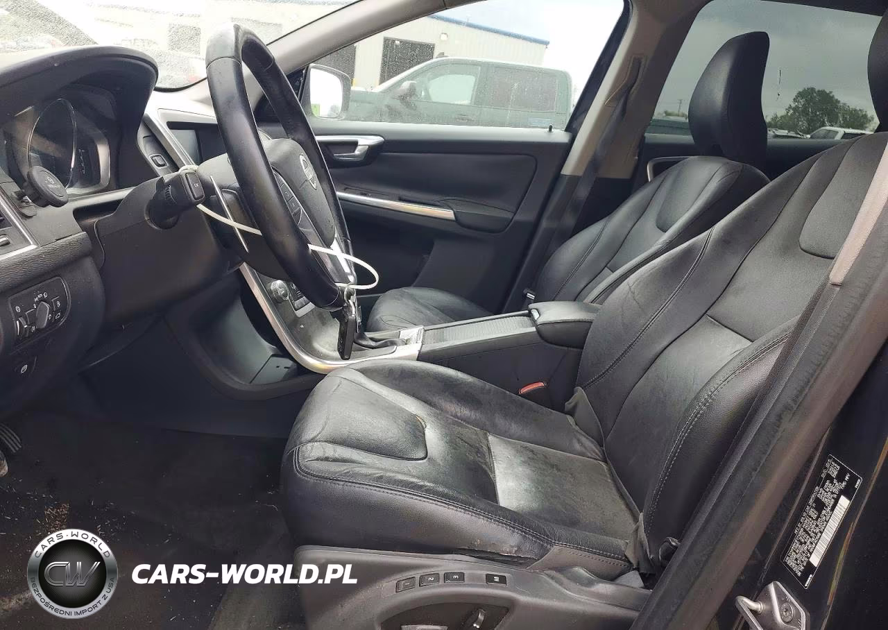 2015 Volvo Xc60 Premier (Non R Design) VIN:YV449MDK9F2740800 - 7
