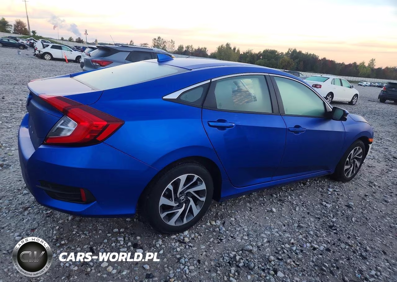 2018 Honda Civic Ex VIN:19XFC2F77JE018070 - 3