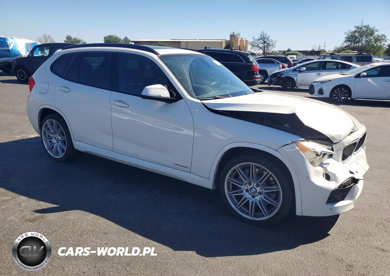 2015 BMW X1 xDrive35I VIN:WBAVM5C59FVV94336 - 4