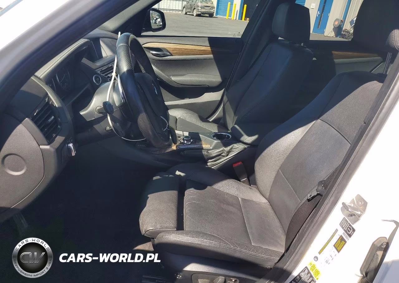 2015 BMW X1 xDrive35I VIN:WBAVM5C59FVV94336 - 7