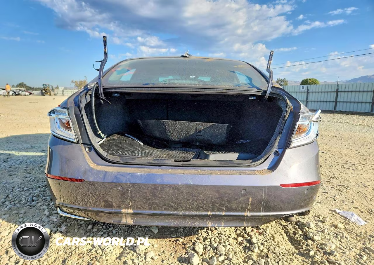 2022 Honda Accord Touring Hybrid VIN:1HGCV3F92NA013129 - 6