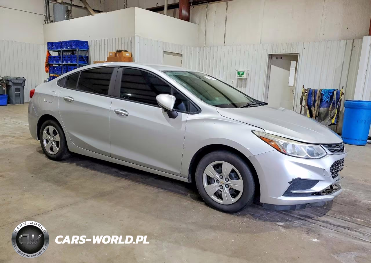 2016 Chevrolet Cruze Ls VIN:1G1BC5SM7G7308001 - 4