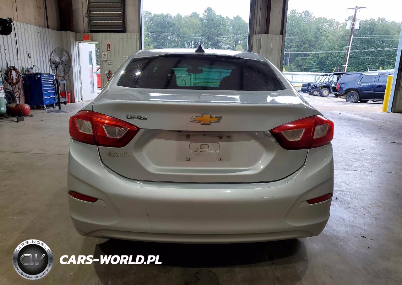 2016 Chevrolet Cruze Ls VIN:1G1BC5SM7G7308001 - 6