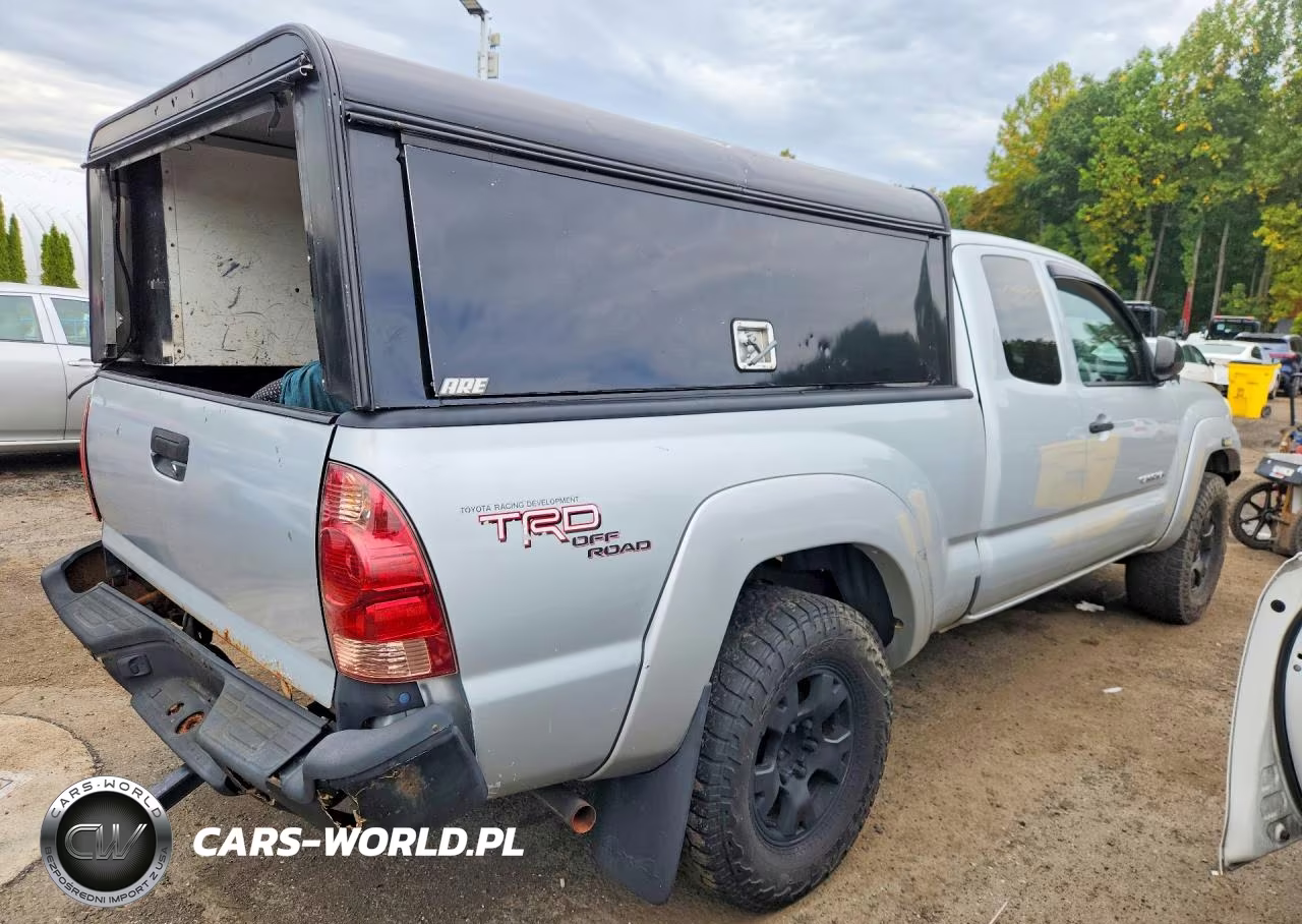 2007 Toyota Tacoma V6 VIN:5TEUU42N37Z406533 - 3