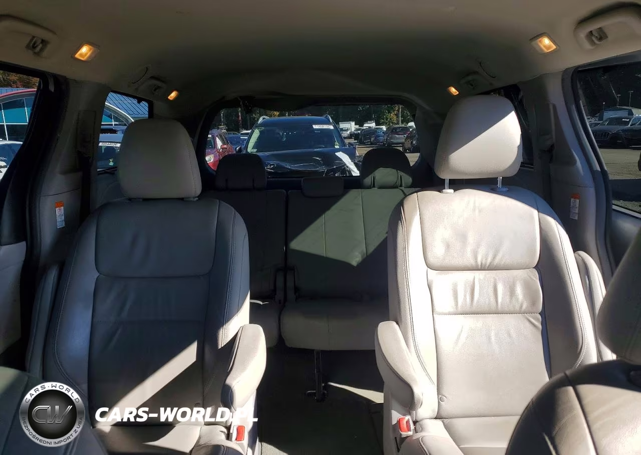 2015 Toyota Sienna Xle 7-Passenger VIN:5TDDK3DC4FS095315 - 10