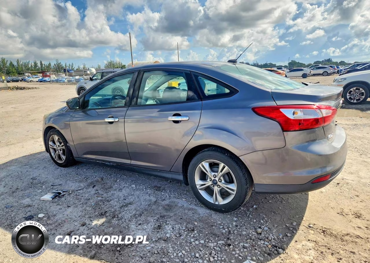 2013 Ford Focus Se VIN:1FADP3F20DL383567 - 2