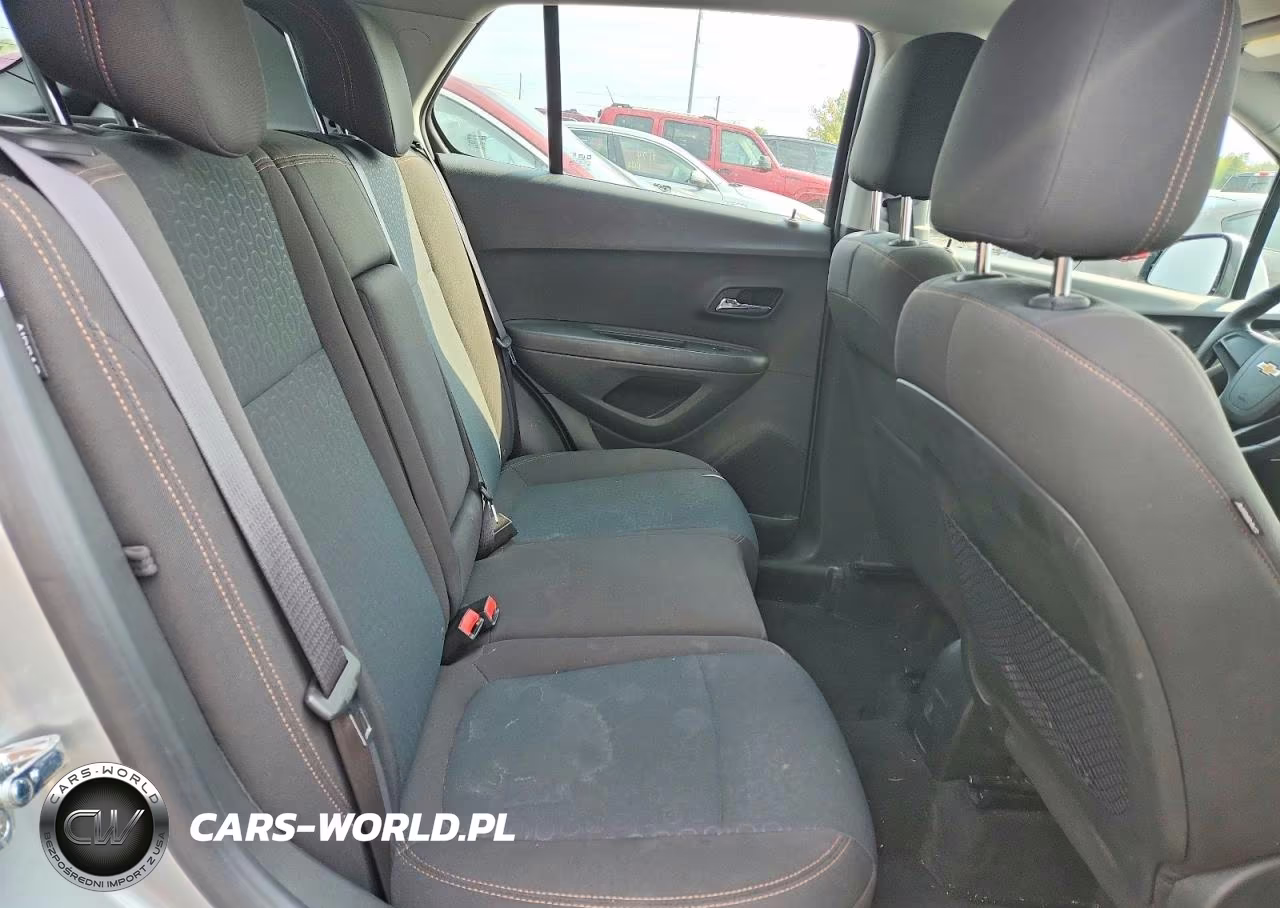 2018 Chevrolet Trax Ls VIN:KL7CJKSB4JB710641 - 11