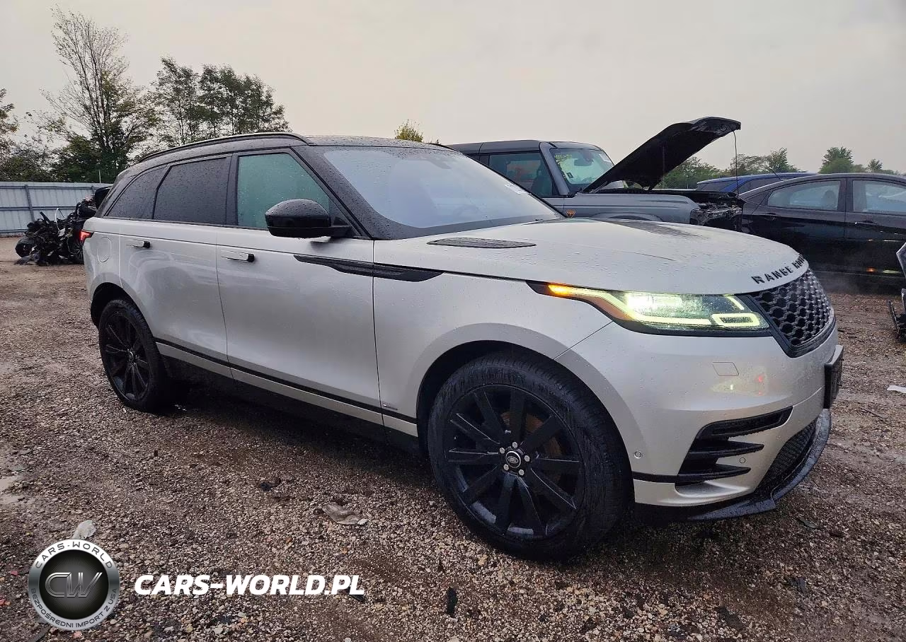 2019 Land Rover Range Rover Velar R-Dynamic Se VIN:SALYL2EX9KA794756 - 4