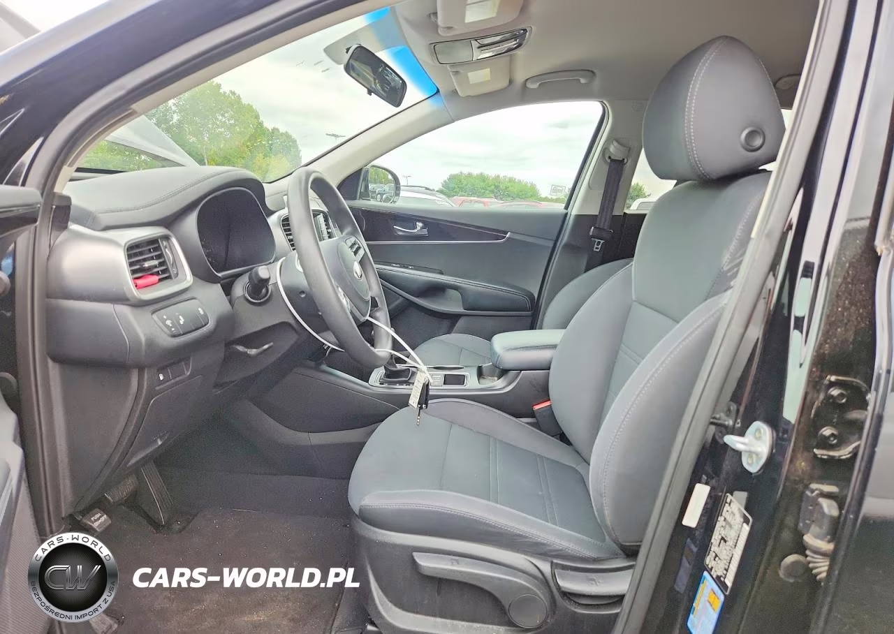 2019 Kia Sorento Lx VIN:5XYPGDA31KG551819 - 7