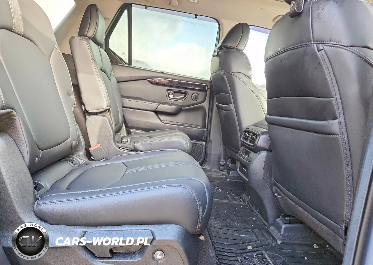 2024 Honda Pilot Touring VIN:5FNYG1H79RB027010 - 11