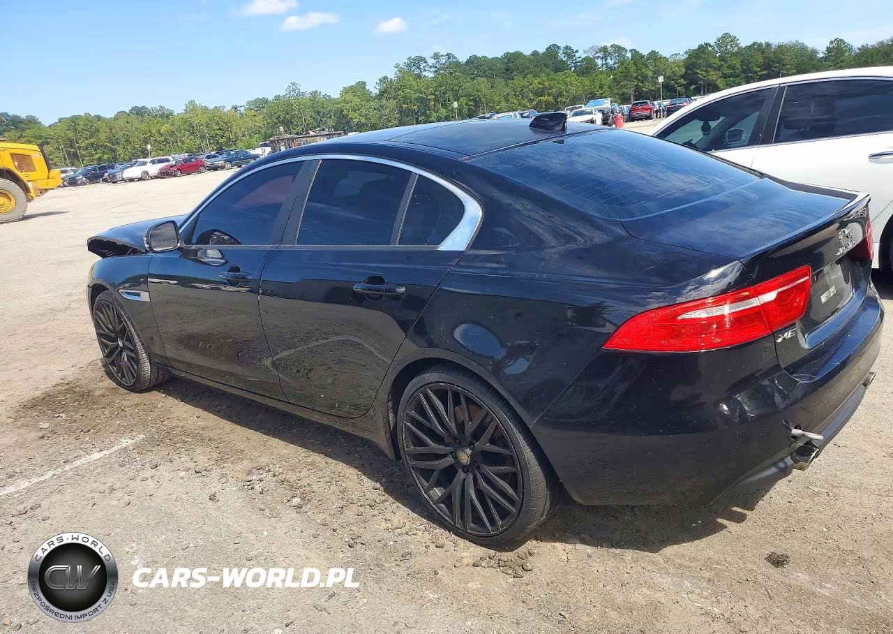 2017 Jaguar Xe VIN:SAJAR4BG5HA962524 - 2