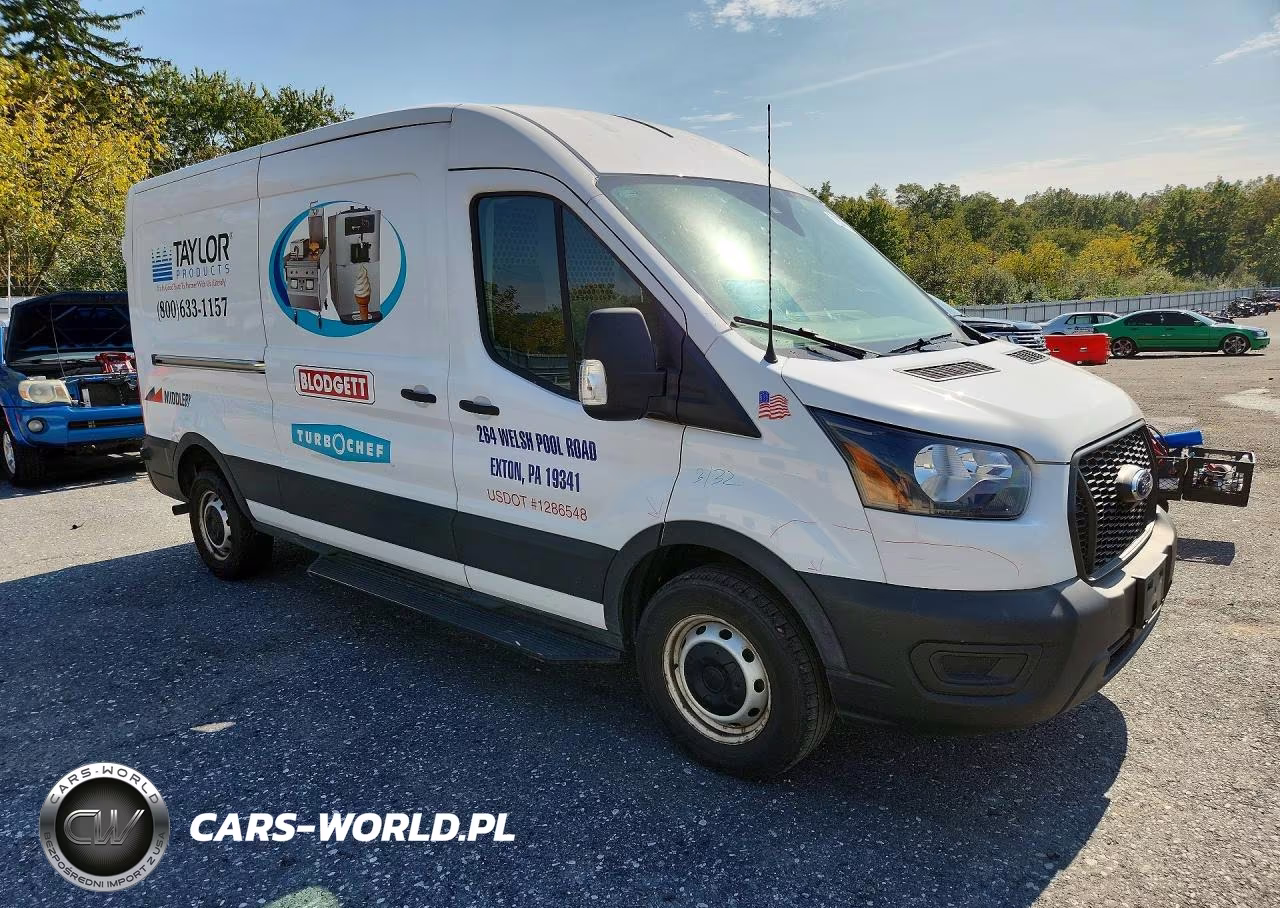 2023 Ford Transit 250 Delivery Van VIN:1FTBR1C82PKA76811 - 4