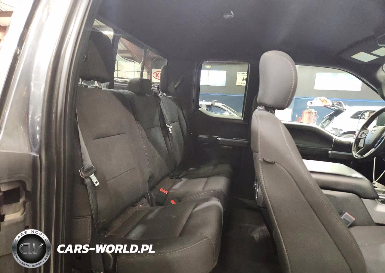 2018 Ford F150 Super Cab VIN:1FTFX1E51JFC21184 - 10
