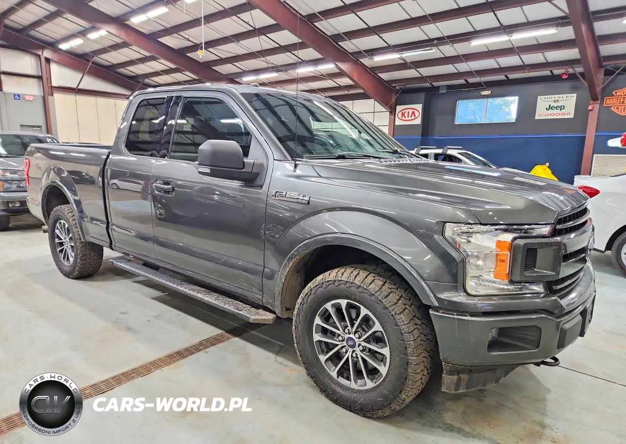2018 Ford F150 Super Cab VIN:1FTFX1E51JFC21184 - 4