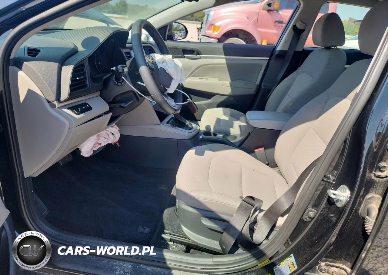 2019 Hyundai Elantra Se VIN:5NPD84LF9KH493779 - 7