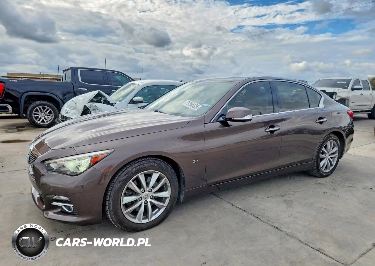 2014 Infiniti Q50 Premium