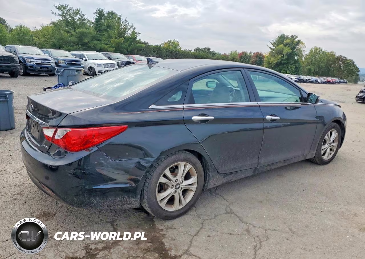 2011 Hyundai Sonata Limited VIN:5NPEC4AC3BH227296 - 3