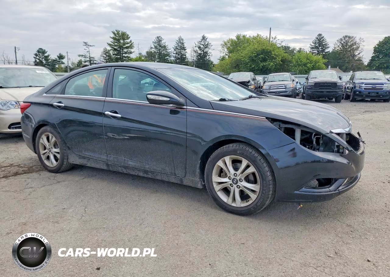 2011 Hyundai Sonata Limited VIN:5NPEC4AC3BH227296 - 4