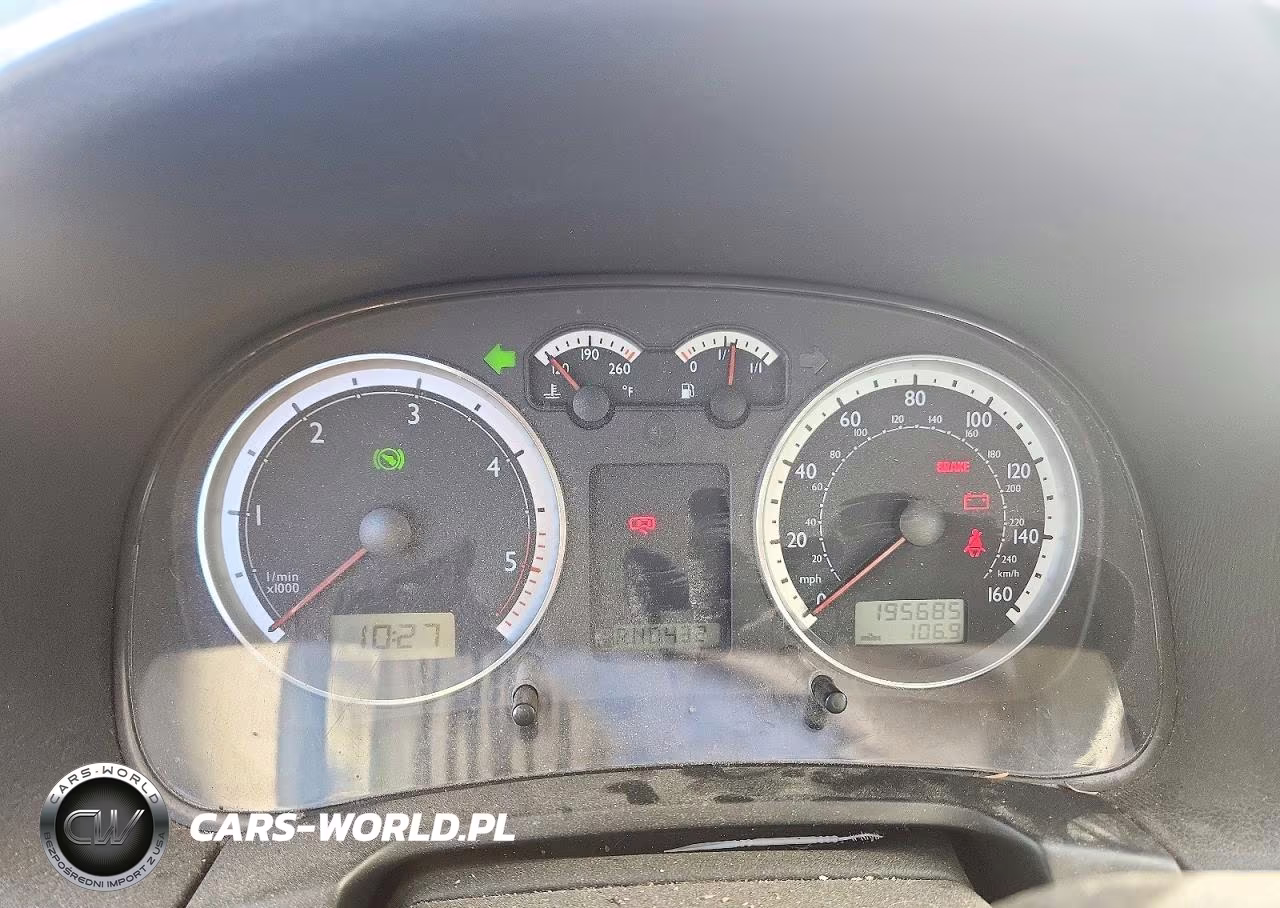 2004 Volkswagen Jetta Gls Tdi VIN:3VWSR69M94M076212 - 9